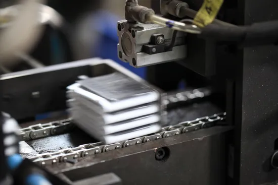 How to Replace GEM Car Batteries: Lead-Acid vs. Lithium Guide