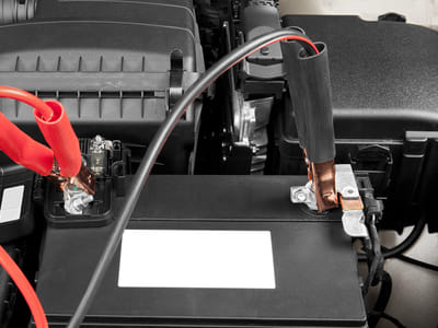 The Ins and Outs of Jumpstarting a Dead Car Battery: Safety Tips and Best Practices